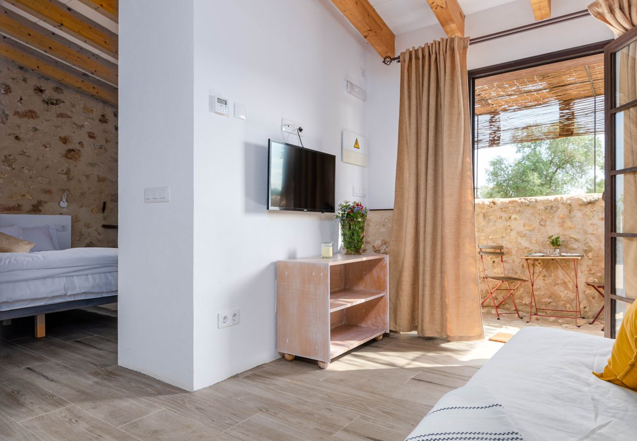 Farm stay in Costitx - Cal Tio 1 YourHouse, perfect for families, in a quiet area