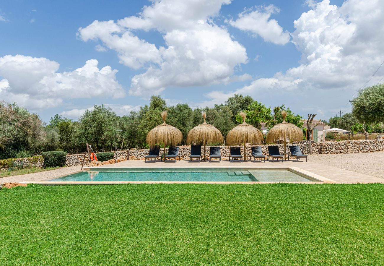 Farm stay in Costitx - Cal Tio 1 YourHouse, perfect for families, in a quiet area