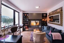 Apartment in Sinaia - Castle Suite art design- mountain view...