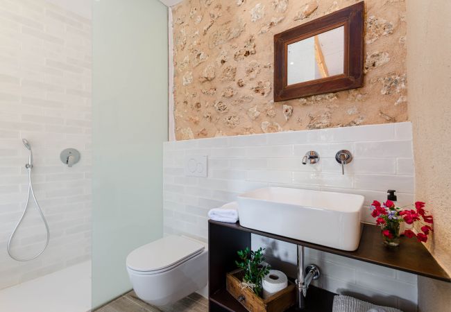 Farm stay in Costitx - Cal Tio 2  YourHouse, quiet rural home with shared pool Farm stay in Costitx - Cal Tio 2  YourHouse, quiet rural home with shared pool