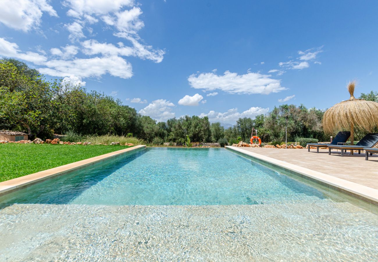 Farm stay in Costitx - Cal Tio 2  YourHouse, quiet rural home with shared pool