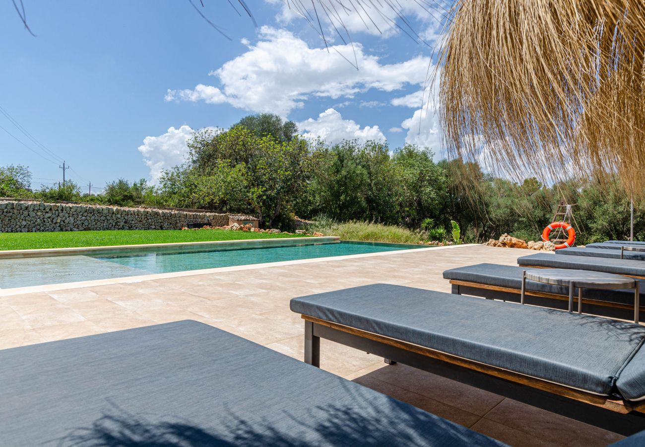 Farm stay in Costitx - Cal Tio 2  YourHouse, quiet rural home with shared pool