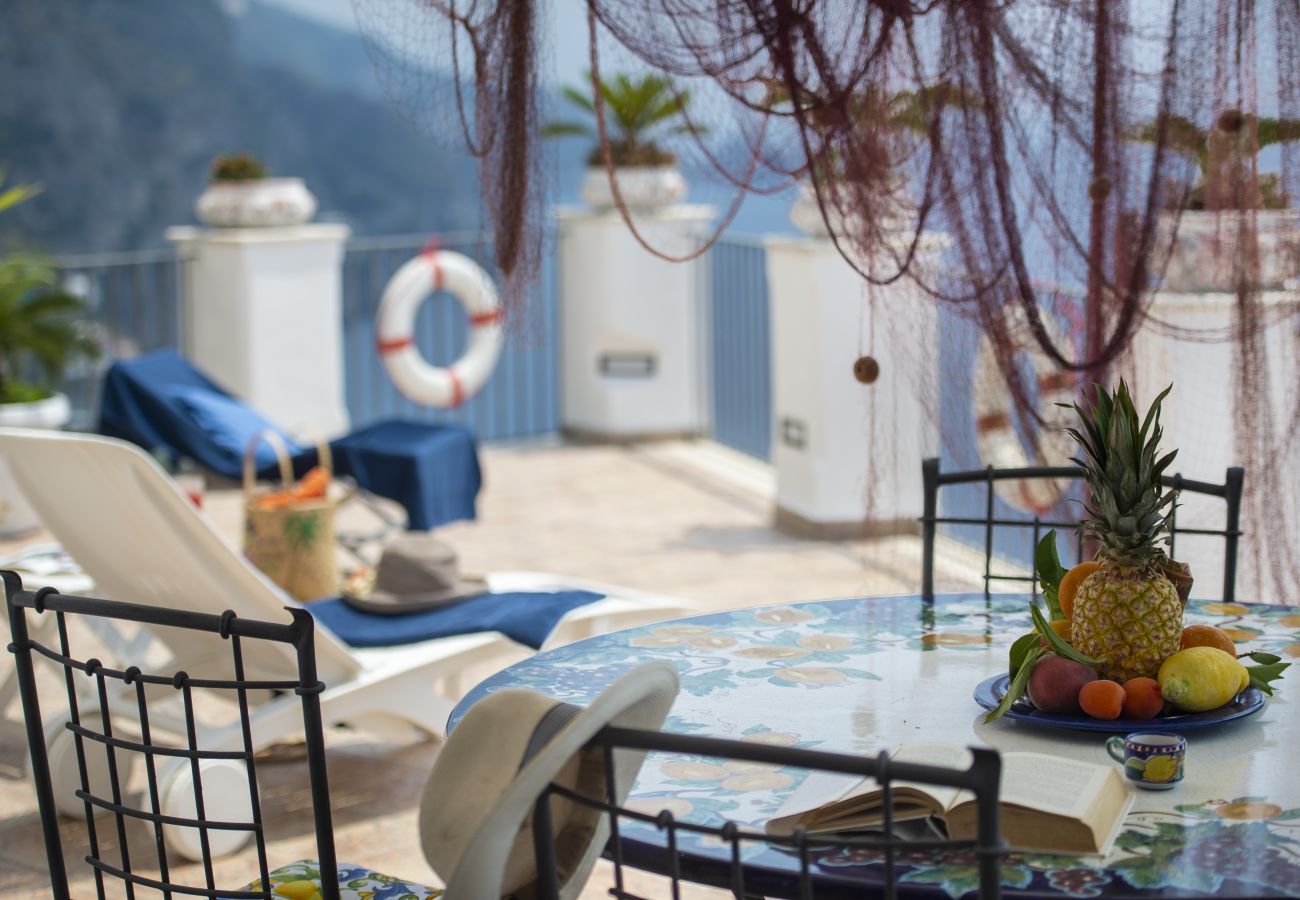 House in Praiano - Maison del Pescatore - Few steps away from the beach, sea view 