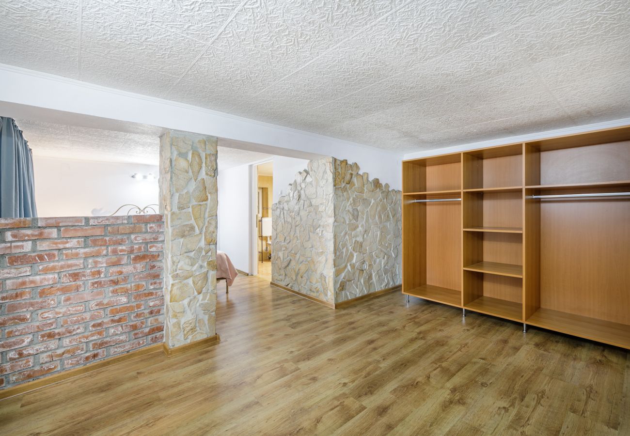 Apartment in Bistrita - Jungla Apartment - Charming  Flat Unirea