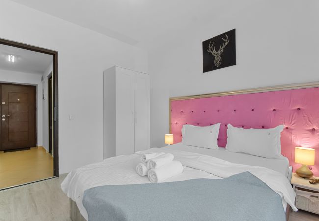 Apartment in Sinaia - Cri Colina Marei  Apartment in Sinaia - Cri Colina Marei