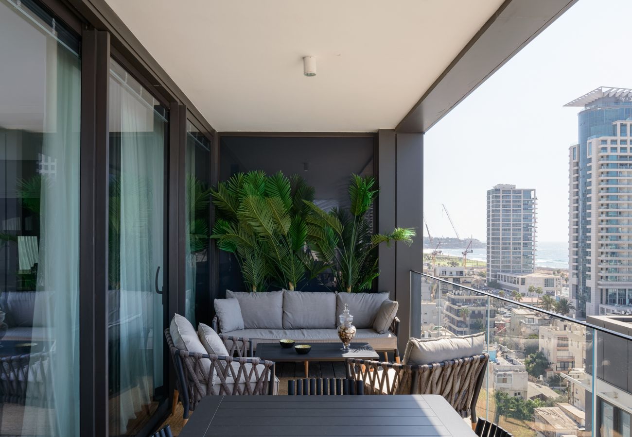 Apartment in Tel Aviv - Jaffa - Luxury 2BR with Terrace & Sea View by FeelHome