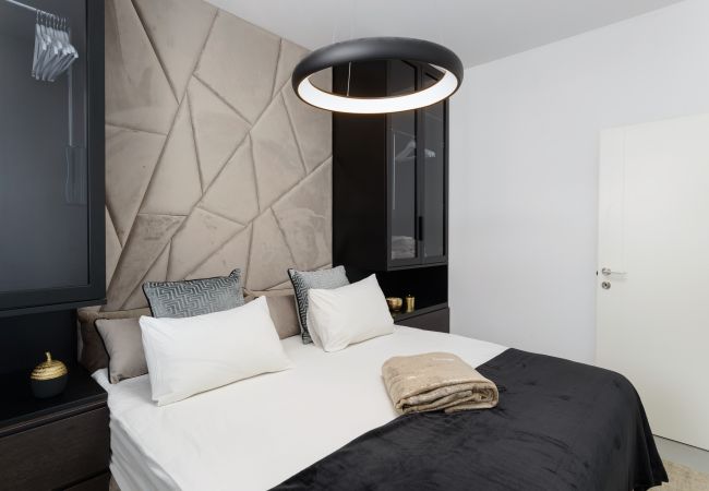 Apartment in Tel Aviv - Jaffa - MAMAD Luxury Executive 4BR with Terrace & Sea View by FeelHome Apartment in Tel Aviv - Jaffa - MAMAD Luxury Executive 4BR with Terrace & Sea View by FeelHome