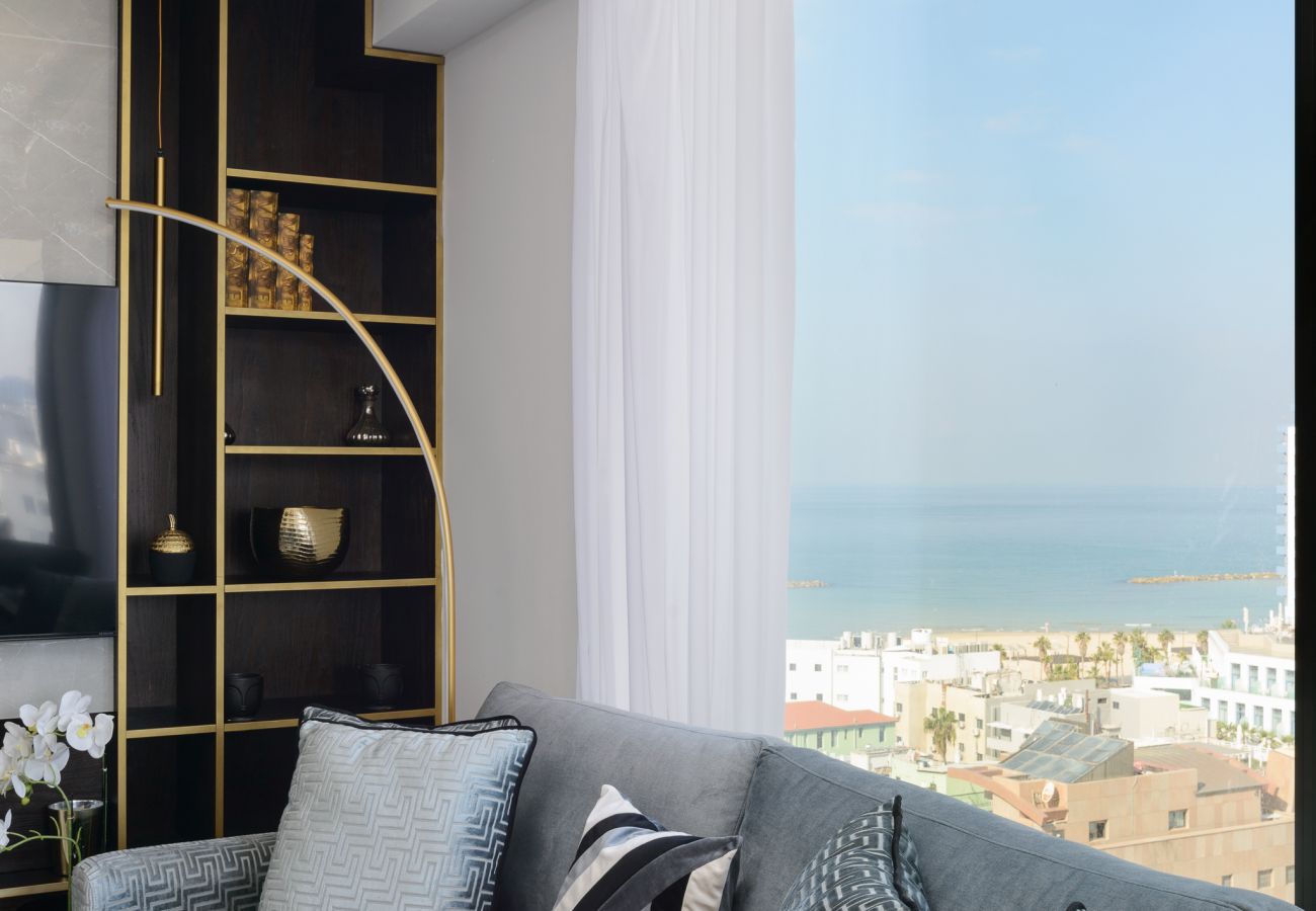 Apartment in Tel Aviv - Jaffa - Luxury Executive 4BR with Terrace & Sea View by FeelHome