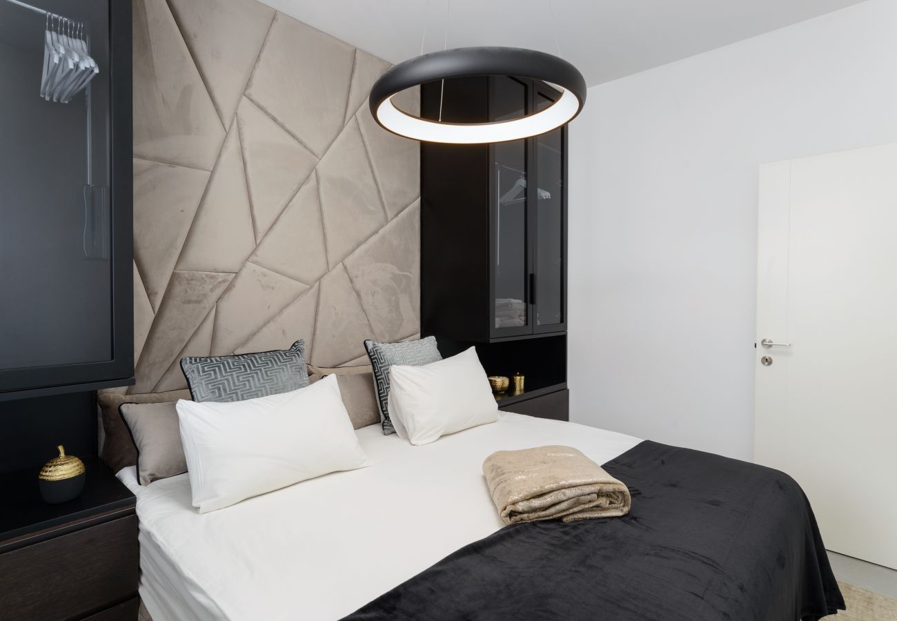 Apartment in Tel Aviv - Jaffa - Luxury Executive 4BR with Terrace & Sea View by FeelHome