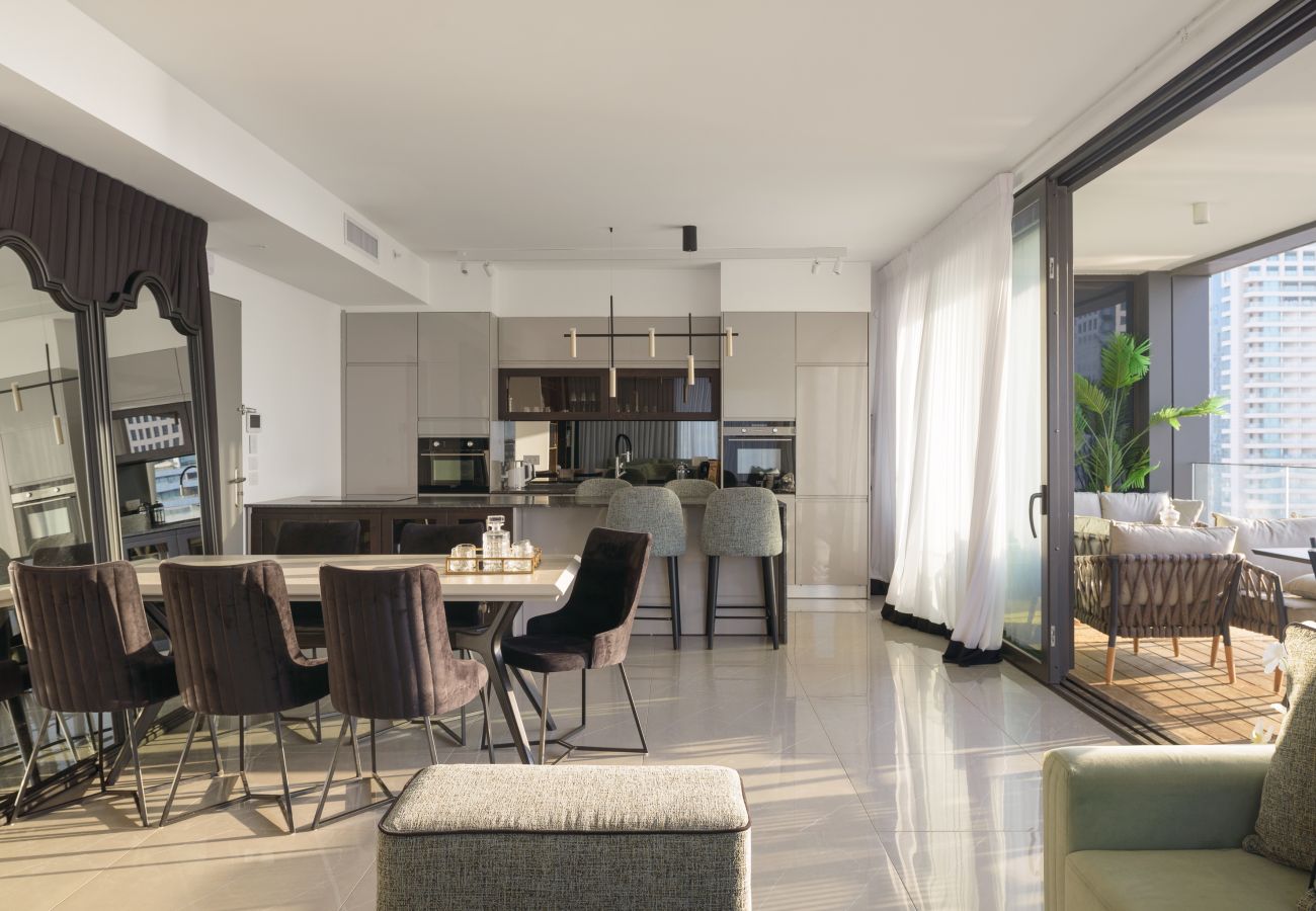 Apartment in Tel Aviv - Jaffa - Luxury Executive 4BR with Terrace & Sea View by FeelHome