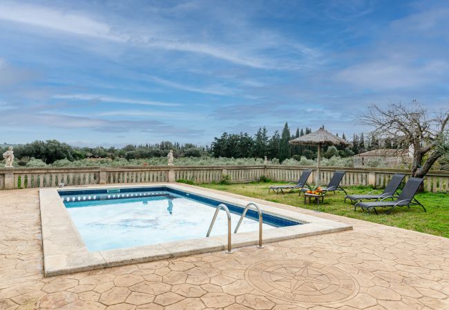 Apartment in Maria de la salut - YourHouse Deulosal, family-friendly rural house, cycling friendy Apartment in Maria de la salut - YourHouse Deulosal, family-friendly rural house, cycling friendy