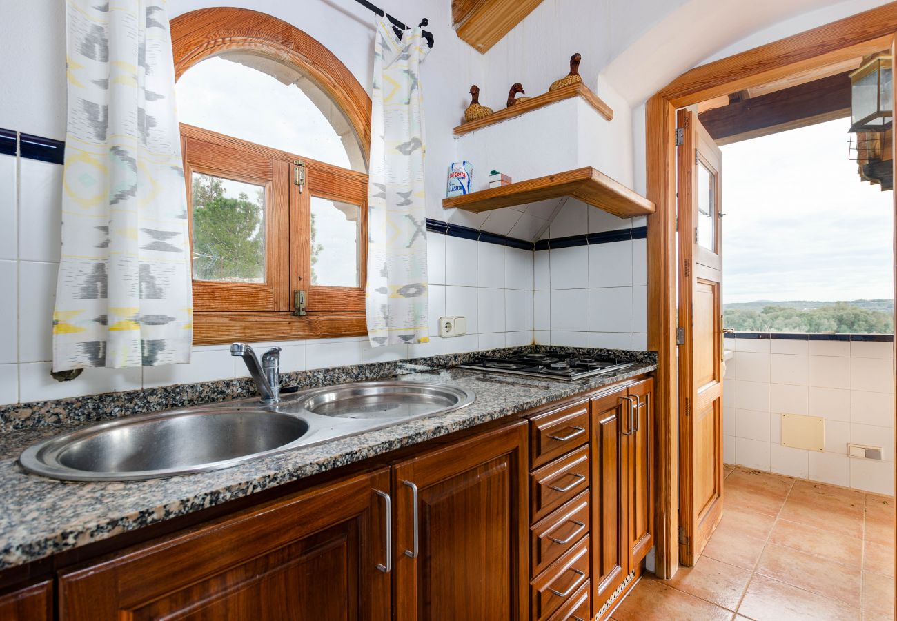 Apartment in Maria de la salut - YourHouse Deulosal, family-friendly rural house, cycling friendy