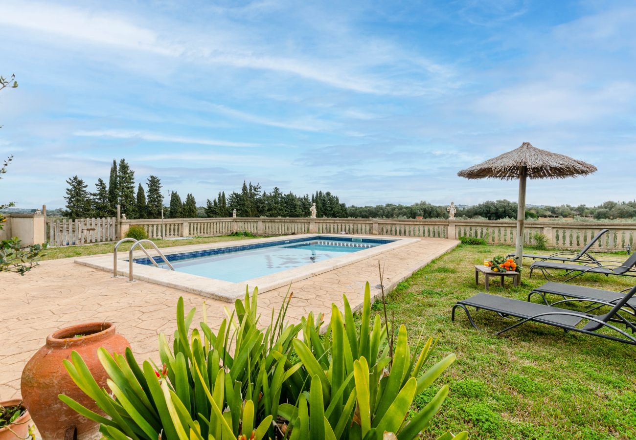 Apartment in Maria de la salut - YourHouse Deulosal, family-friendly rural house, cycling friendy