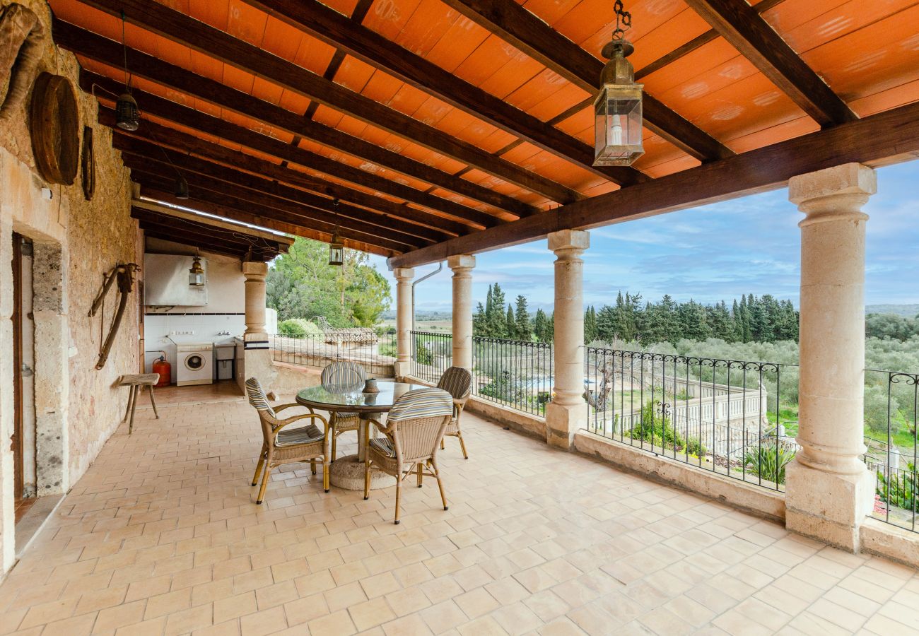 Apartment in Maria de la salut - YourHouse Deulosal, family-friendly rural house, cycling friendy