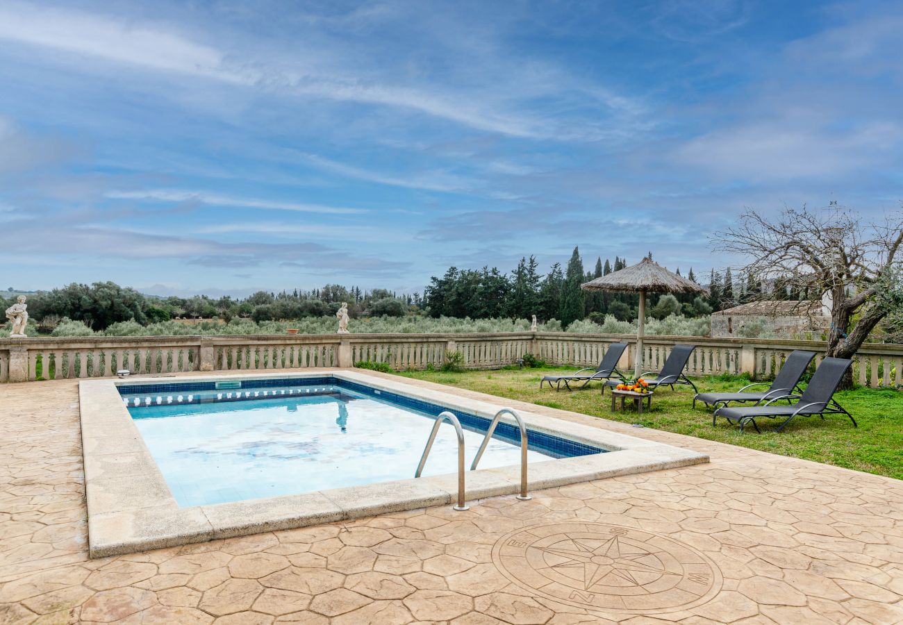 Apartment in Maria de la salut - YourHouse Deulosal, family-friendly rural house, cycling friendy