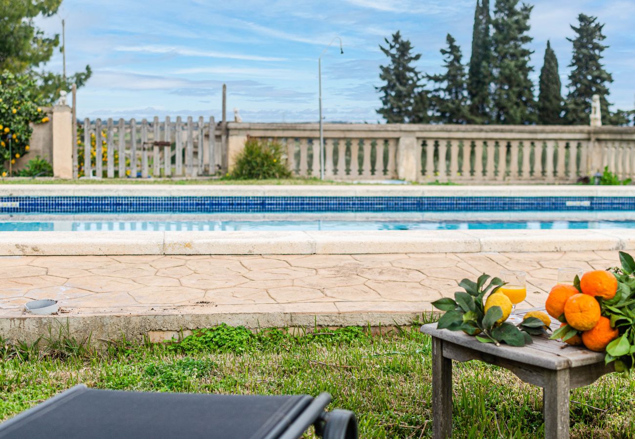 Apartment in Maria de la salut - YourHouse Deulosal, family-friendly rural house, cycling friendy