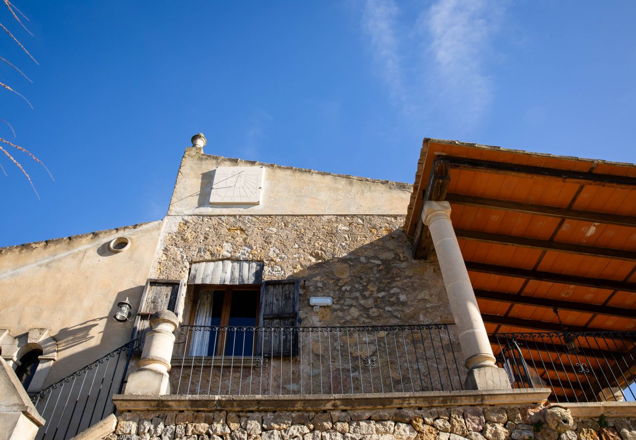 Apartment in Maria de la salut - YourHouse Deulosal, family-friendly rural house, cycling friendy