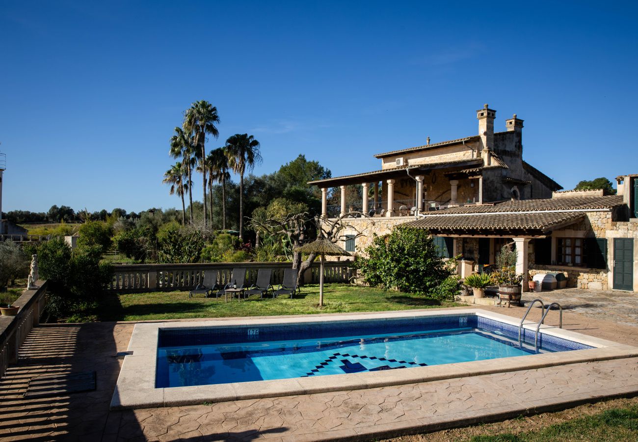 Apartment in Maria de la salut - YourHouse Deulosal, family-friendly rural house, cycling friendy