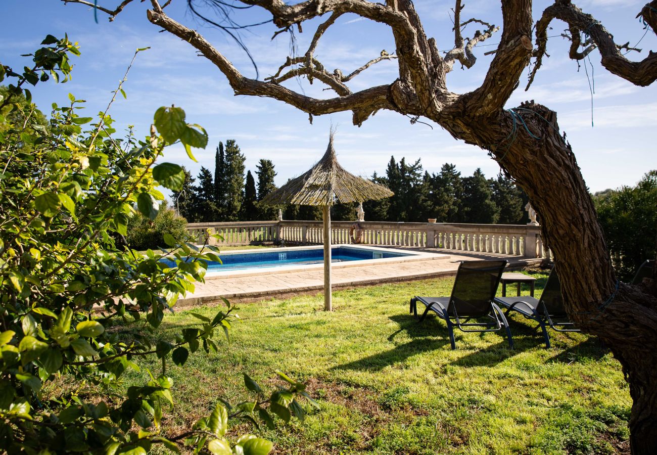 Apartment in Maria de la salut - YourHouse Deulosal, family-friendly rural house, cycling friendy