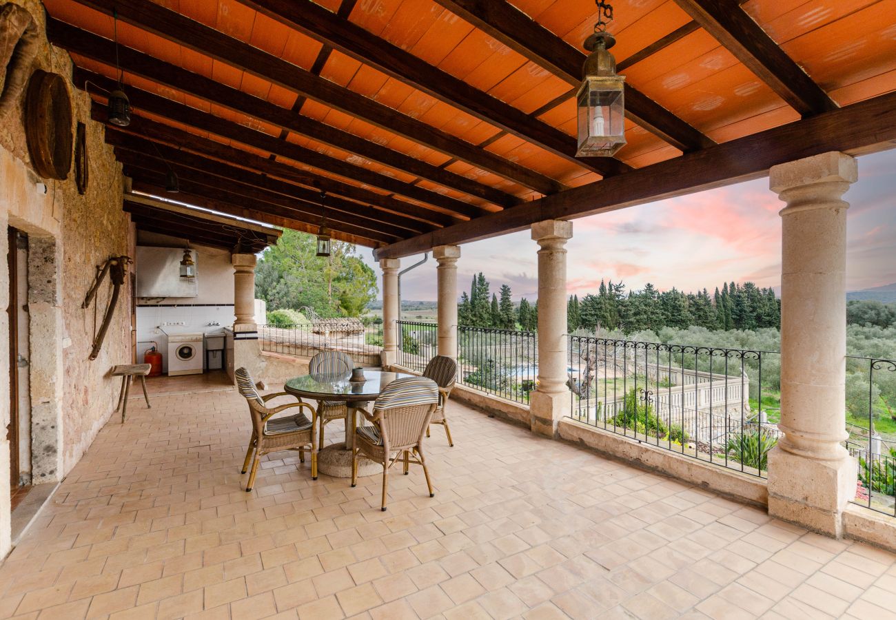 Apartment in Maria de la salut - YourHouse Deulosal, family-friendly rural house, cycling friendy