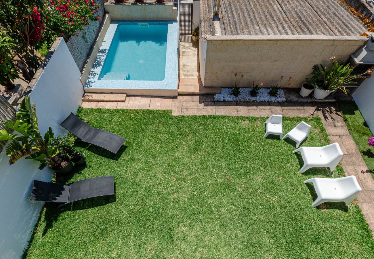 House in Llubi - YourHouse Casa Llubi, vacation house with private pool and air conditoining
