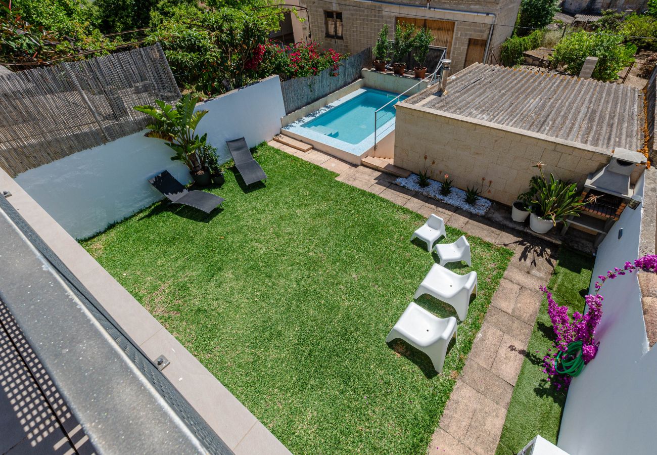 House in Llubi - YourHouse Casa Llubi, vacation house with private pool and air conditoining