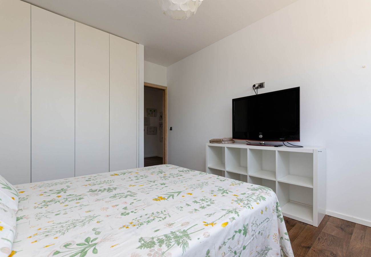 House in Llubi - YourHouse Casa Llubi, vacation house with private pool and air conditoining