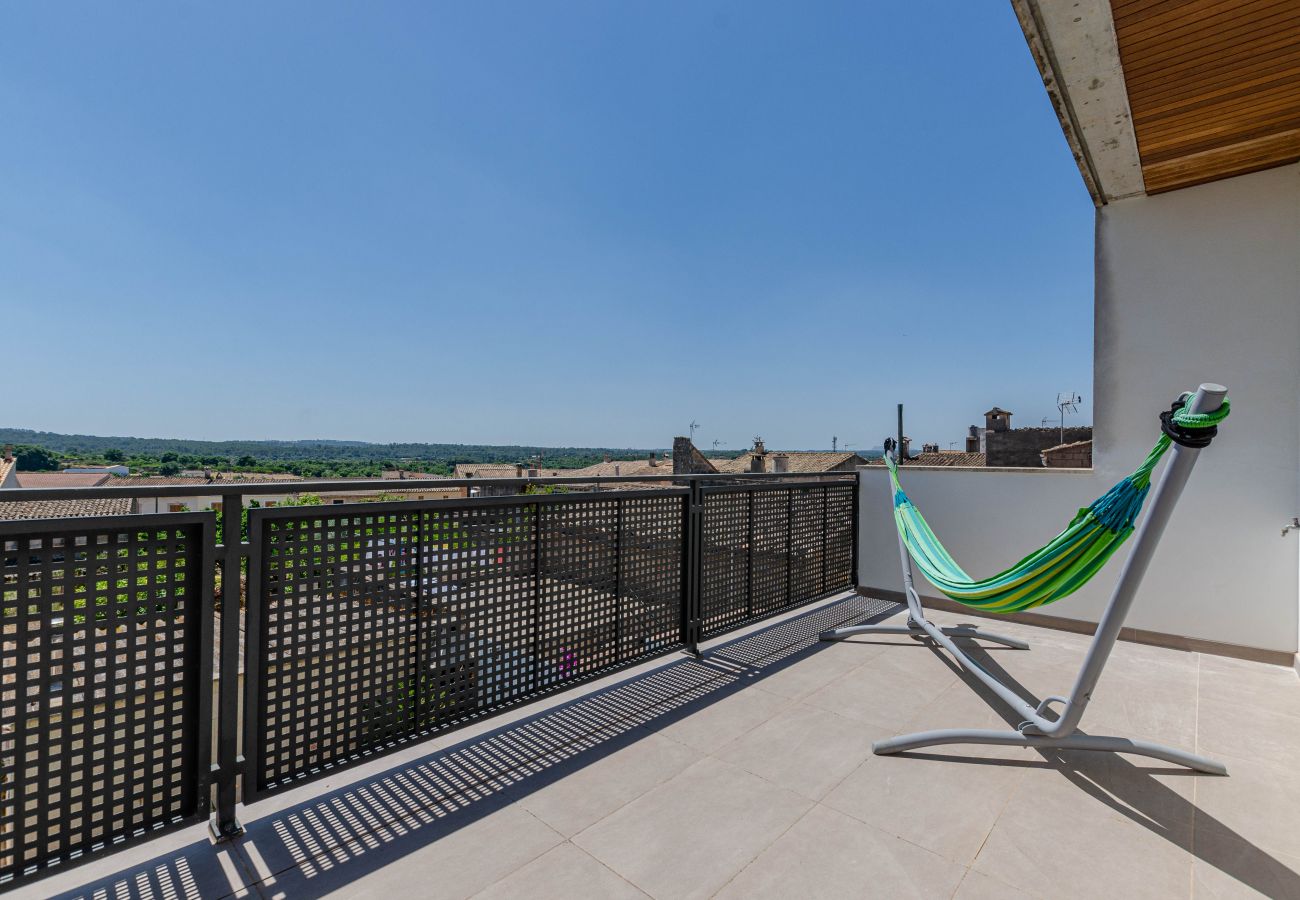 House in Llubi - YourHouse Casa Llubi, vacation house with private pool and air conditoining