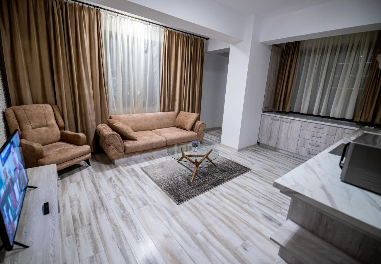 Apartment in Mamaia Nord - Charming flat by the sea