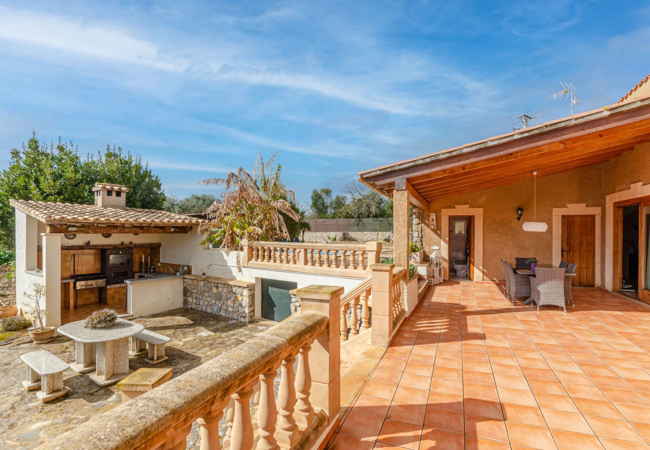 Villa in Arta - Family-friendly villa in Arta with pool and barbecue, YourHouse Can Gonzalez