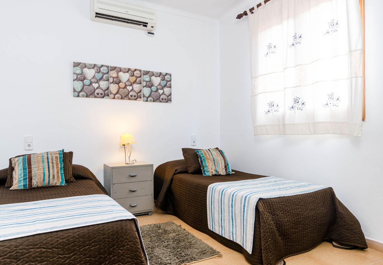 Villa in Arta - Family-friendly villa in Arta with pool and barbecue, YourHouse Can Gonzalez