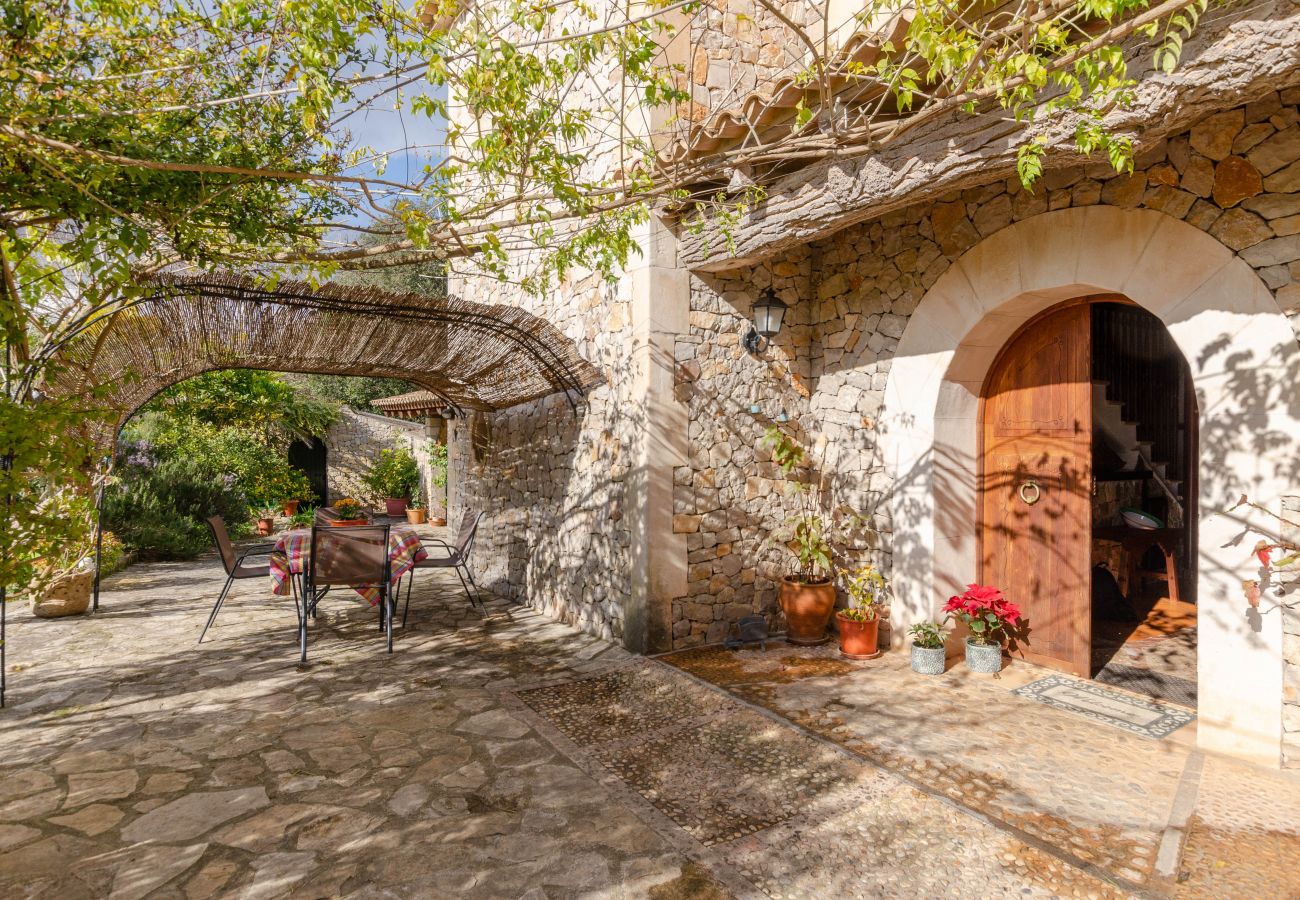 Villa in Arta - YourHouse Can Jaume, private villa with pool near Artà
