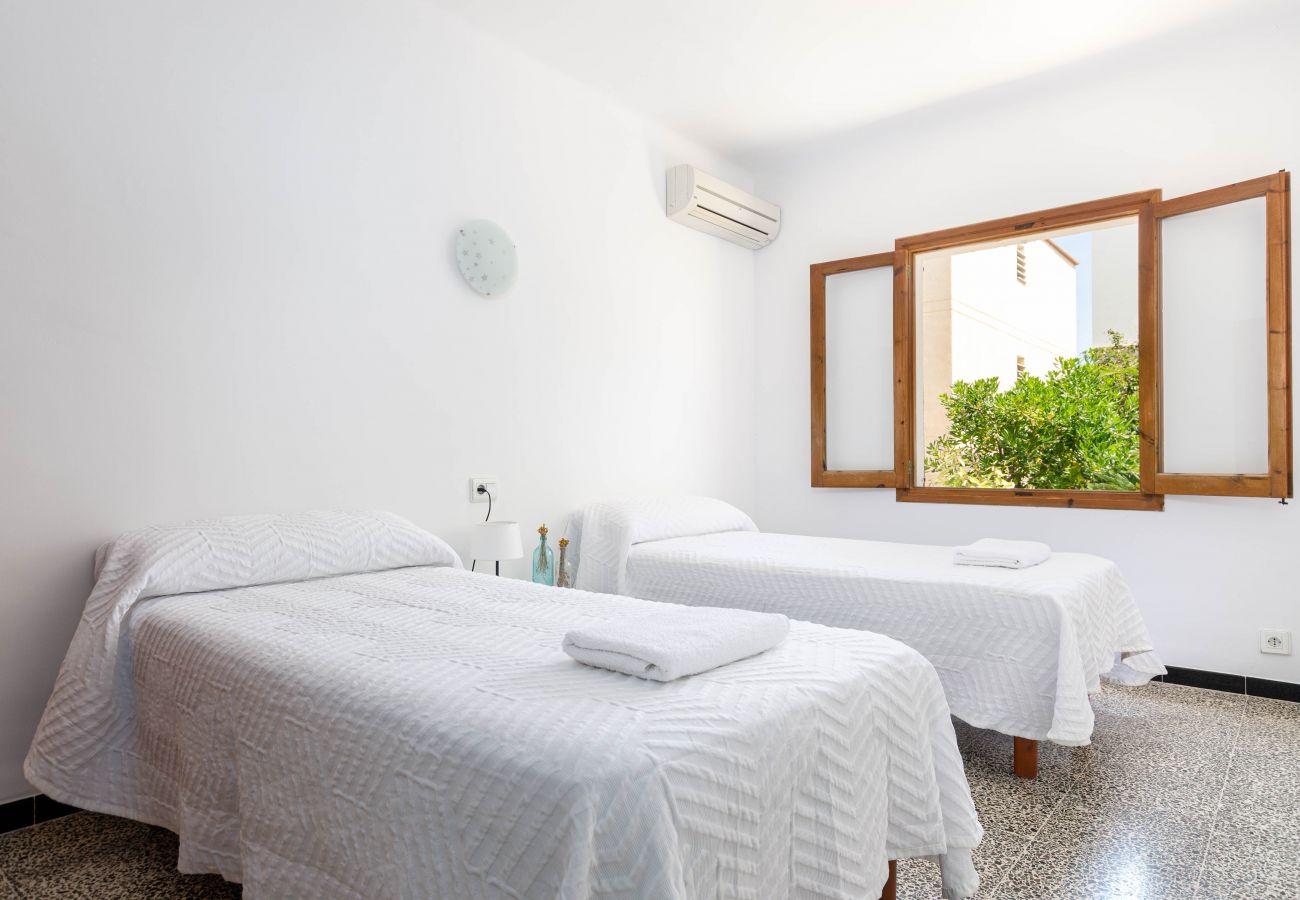 House in Can Picafort - YourHouse Villa Ana, family-friendly holiday house a few steps from the beach