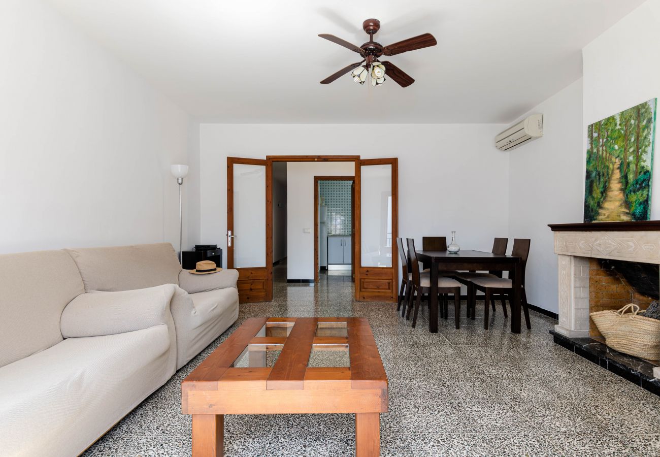 House in Can Picafort - YourHouse Villa Ana, family-friendly holiday house a few steps from the beach