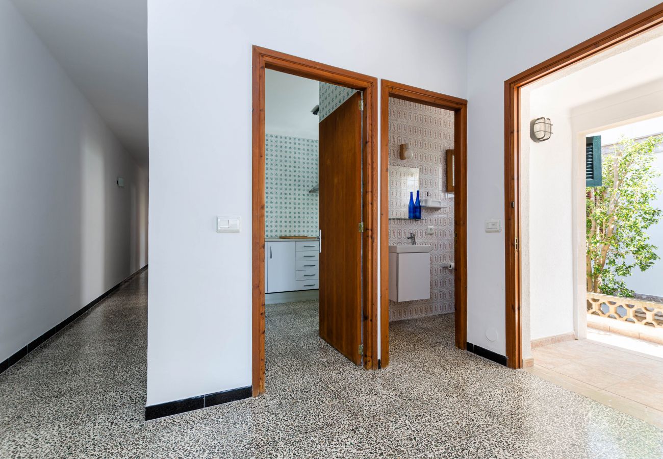 House in Can Picafort - YourHouse Villa Ana, family-friendly holiday house a few steps from the beach