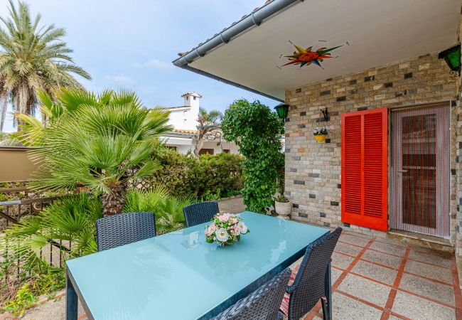 House in Puerto de Alcudia - YourHouse Casa Esperanza, family-friendly house in Puerto de Alcúdia House in Puerto de Alcudia - YourHouse Casa Esperanza, family-friendly house in Puerto de Alcúdia