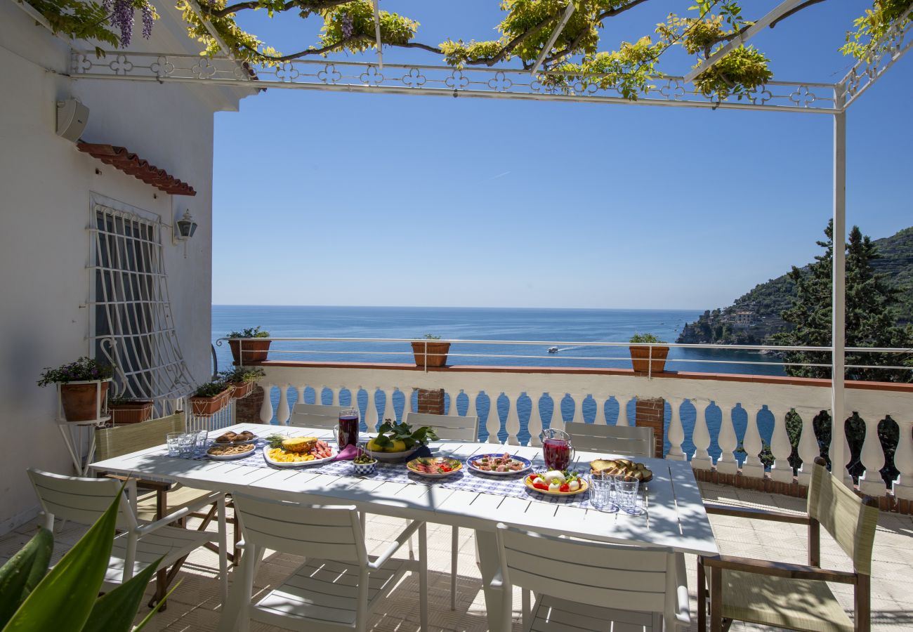 Villa in Ravello - Villa Arte - Luxurious Villa for Large Groups with Private Pool