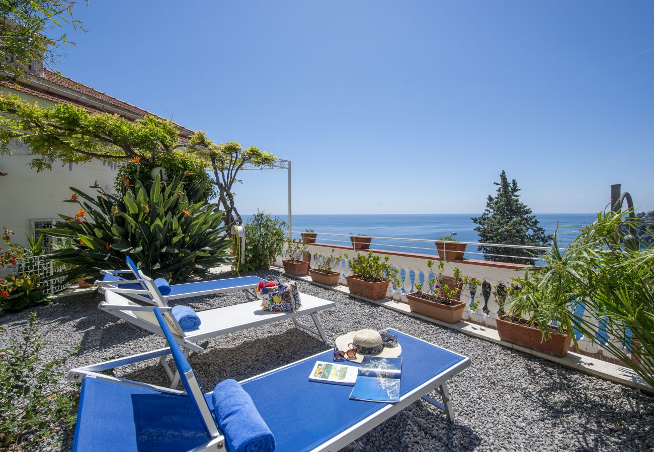 Villa in Ravello - Villa Arte - Luxurious Villa for Large Groups with Private Pool