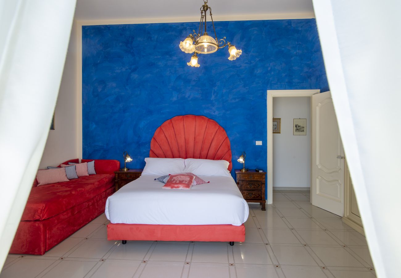 Villa in Ravello - Villa Arte - Luxurious Villa for Large Groups with Private Pool