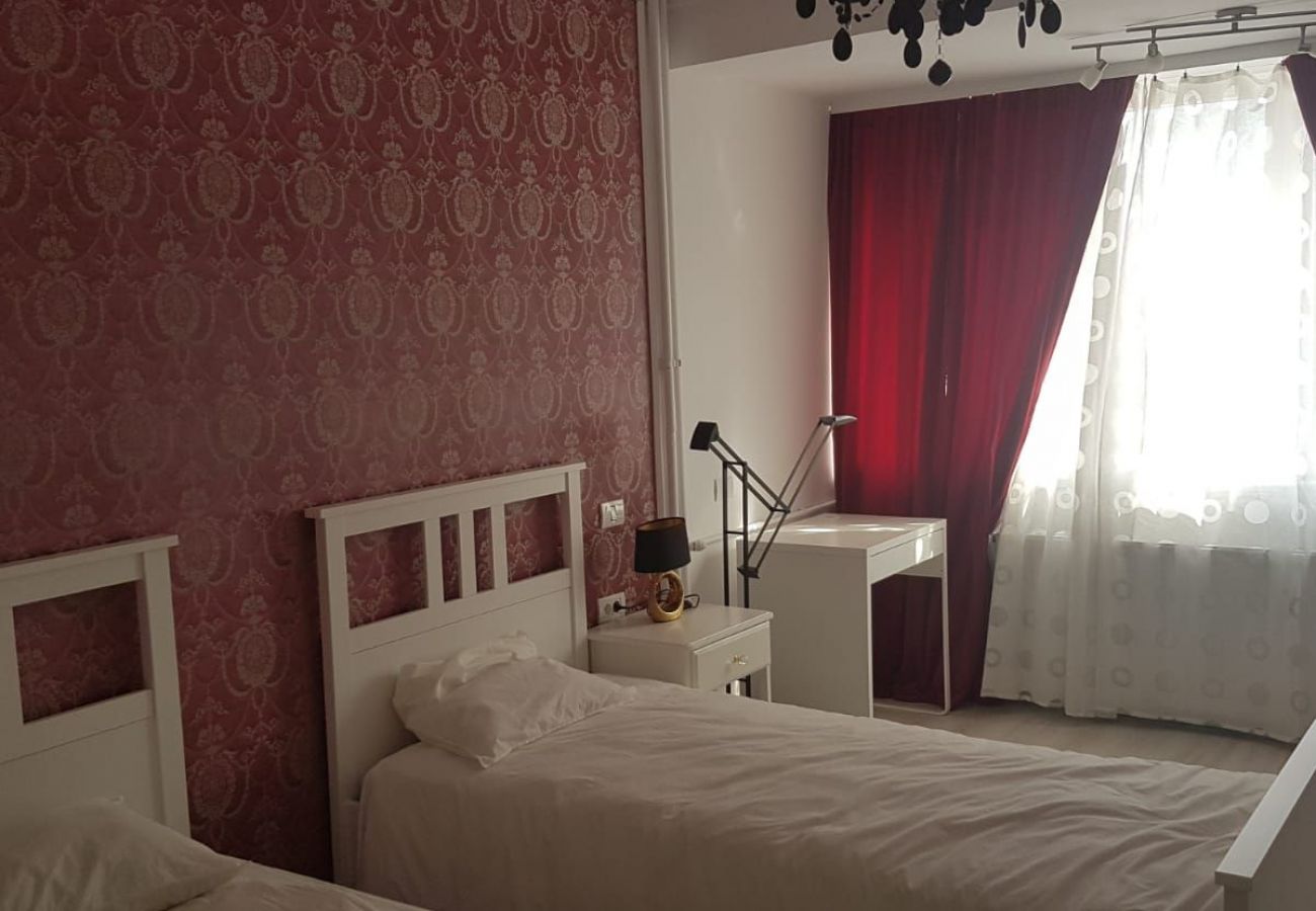 Apartment in Bucharest - Two Bedroom Apartment close Union Square