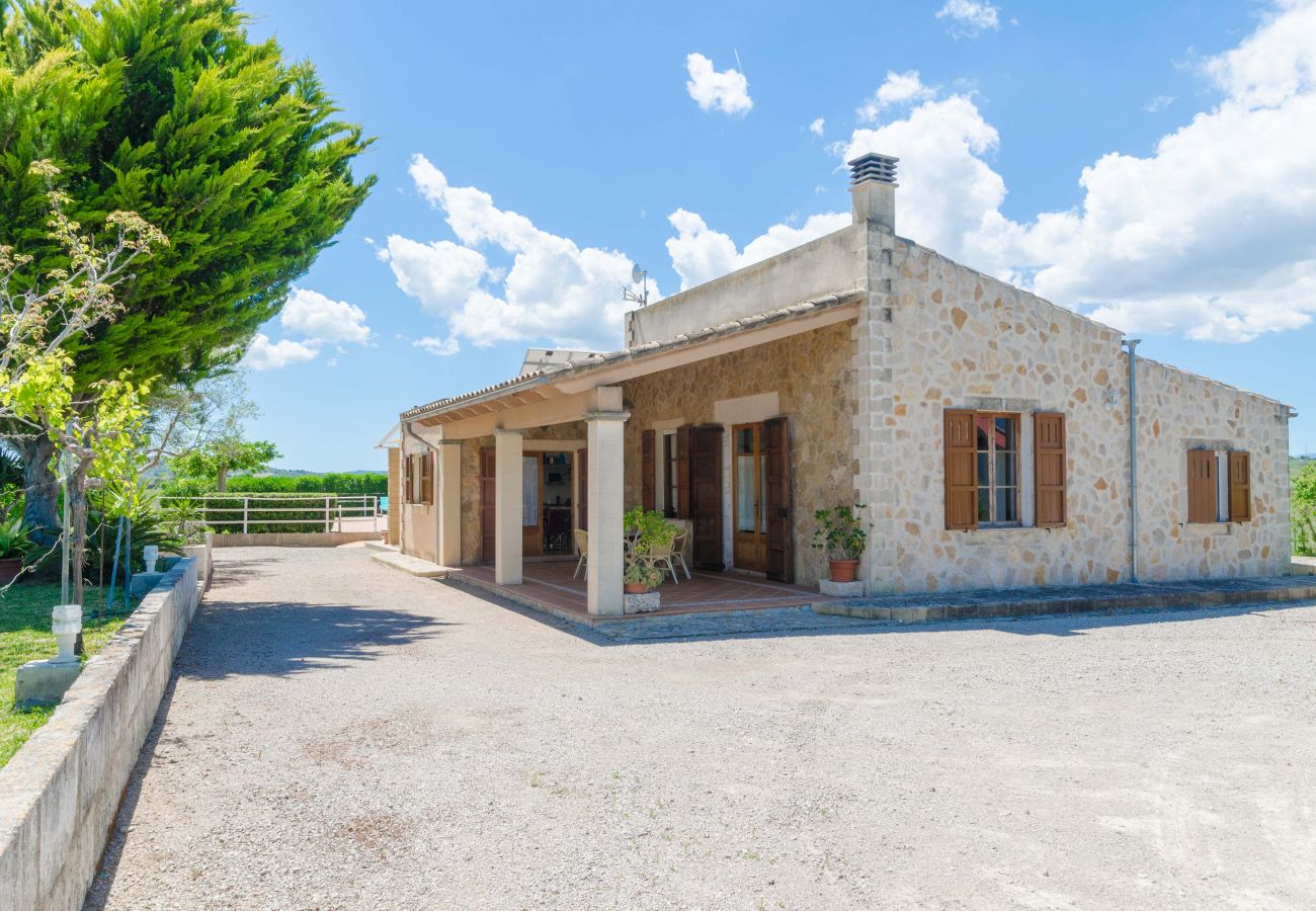 Villa in Santa Margalida - YourHouse Sa Cova Dor, villa with private pool and garden