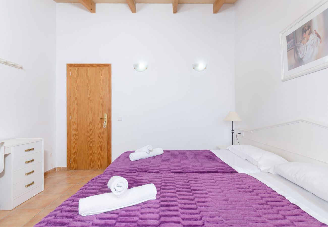 Villa in Santa Margalida - YourHouse Sa Cova Dor, villa with private pool and garden