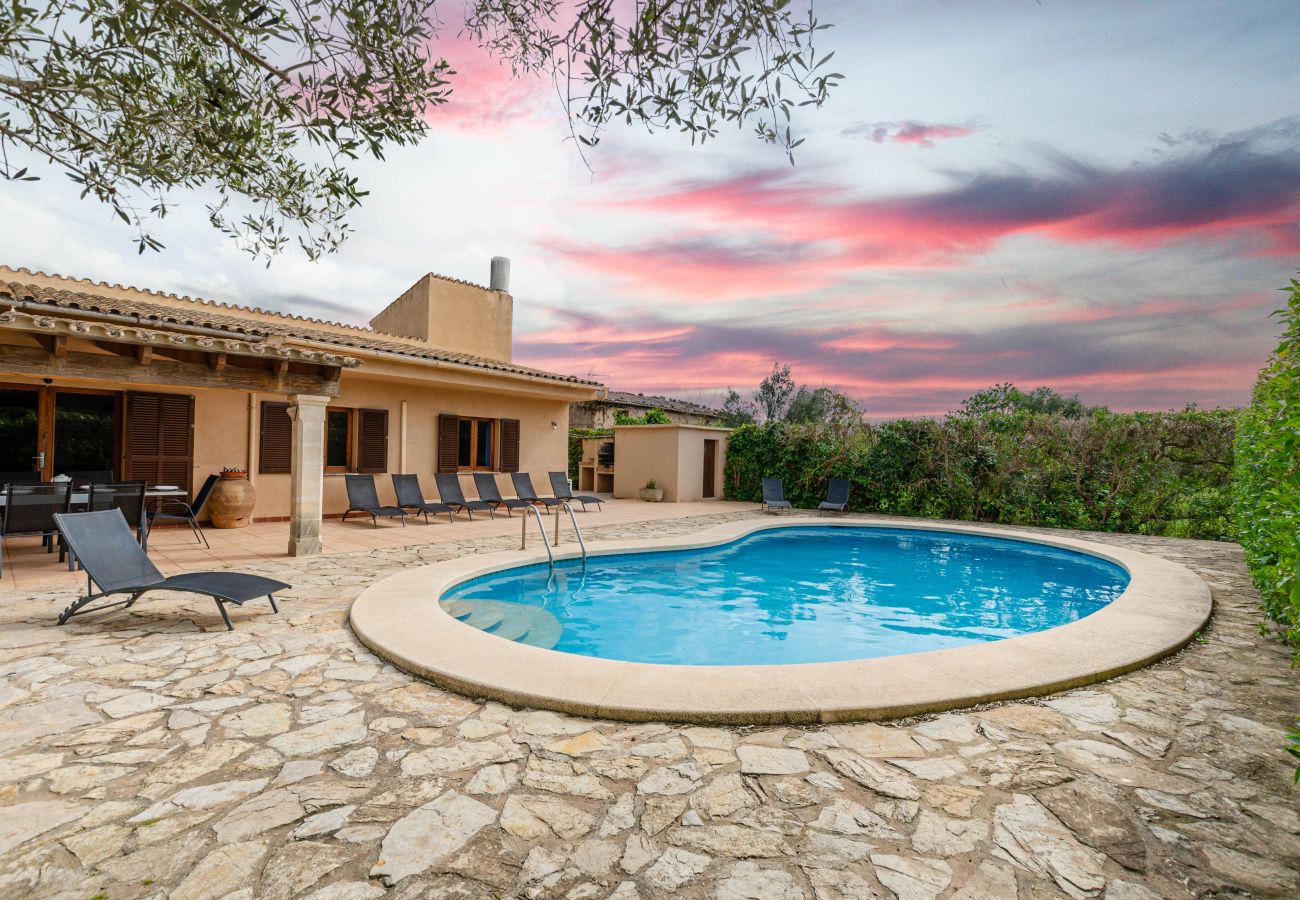 Villa in Pollensa - Quiet villa with private pool and barbecue in Pollensa, YourHouse Can Escandeu