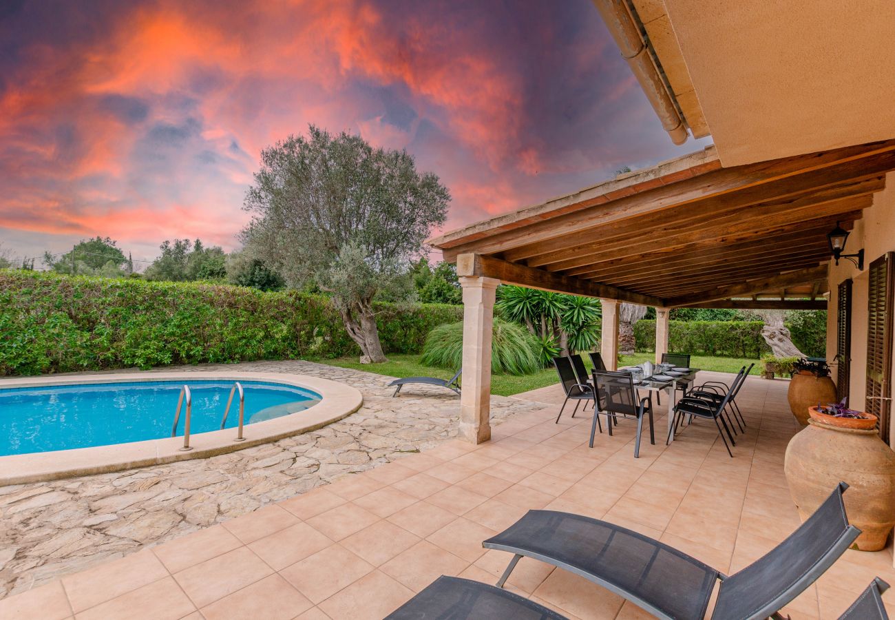 Villa in Pollensa - Quiet villa with private pool and barbecue in Pollensa, YourHouse Can Escandeu