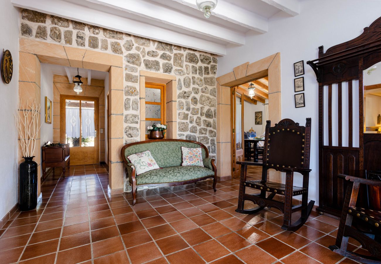 Villa in Sant Llorenç Des Cardassar - YourHouse Pou Colomer, villa with private pool