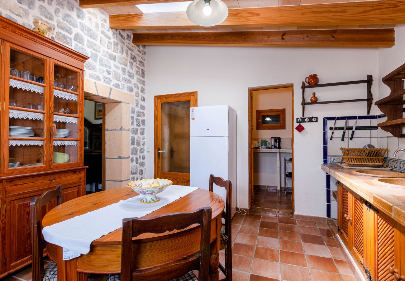 Villa in Sant Llorenç Des Cardassar - YourHouse Pou Colomer, villa with private pool