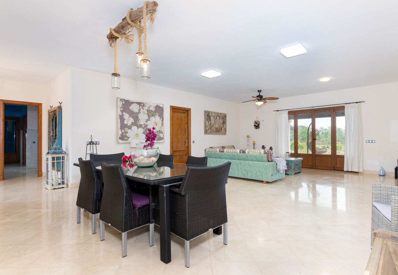 Villa in Santanyi - YourHouse Na Clavet, finca with natural pool near Cala D'Or