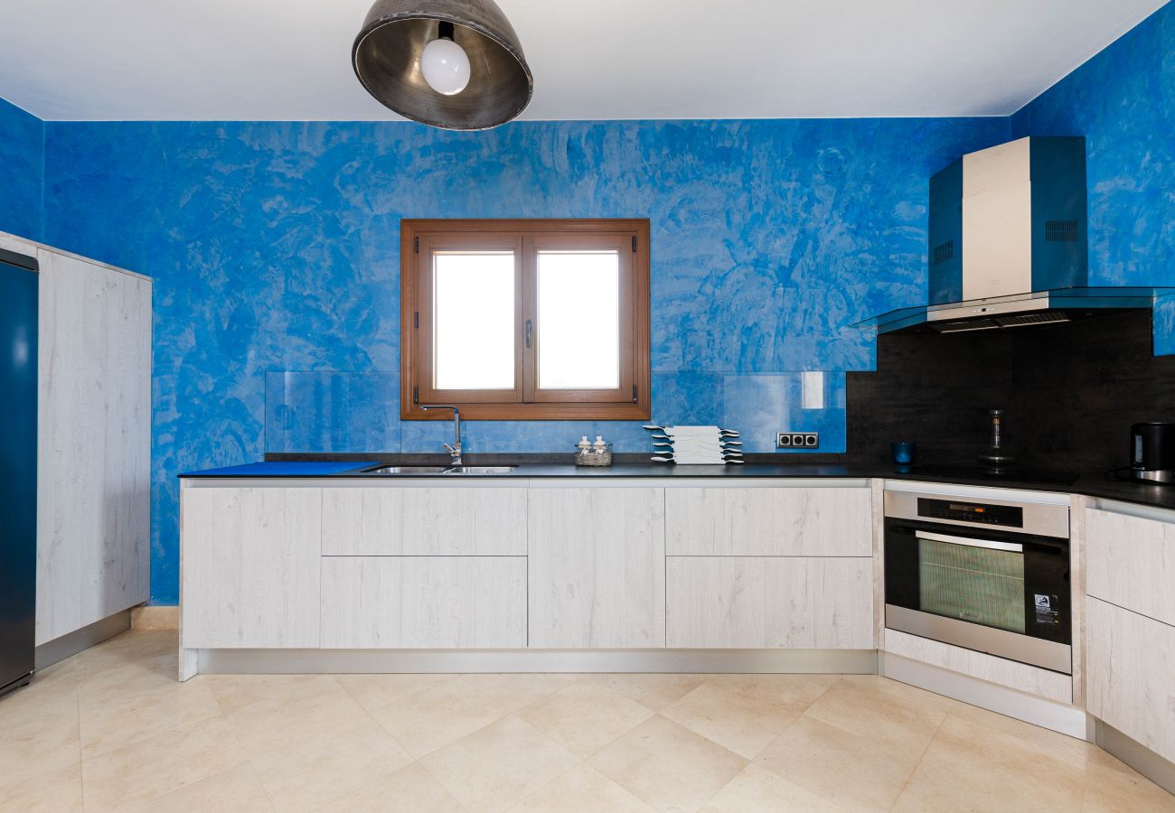 Villa in Santanyi - YourHouse Na Clavet, finca with natural pool near Cala D'Or