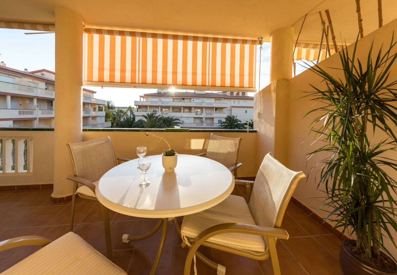 Apartment in Denia - LA MARINA LM075