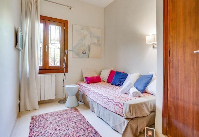 Villa in Palma de Mallorca -  VILLA CALA ESTANCIA MERCEDES Villa in Palma de Mallorca -  VILLA CALA ESTANCIA MERCEDES